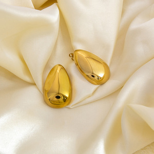 ต่างหูสแตนเลสทรงหยดน้ำแบบไม่สมมาตร ชุบทอง 18K เงิน แฟชั่นเครื่องประดับสำหรับผู้หญิงและเด็กผู้หญิง - Product Image 3