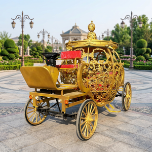 Chariot de mariage électrique de style européen sculpté doré de qualité supérieure, élégant, à quatre roues, pour les mariages grandioses en extérieur - Product Image 1