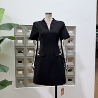 Robe décontractée pour femme à col montant et double poche, style boutique