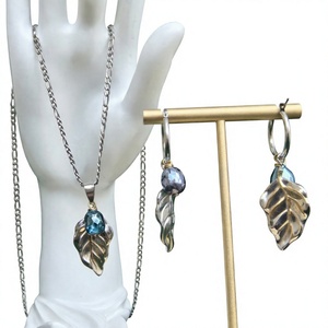ORIGINAL )Leaf <b>Pearl</b> Jewelry <b>Set</b> Stainless Steel <b>Necklace</b> and Earring <b>Set</b> Vintage Style for Women Gift Party Wedding - Product Image 3