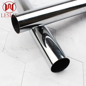 Support de <span class=keywords><strong>tringle</strong></span> de <span class=keywords><strong>penderie</strong></span> LESLIE en tube rond en fer noir, 25 mm, non-démontable - Product Image 3