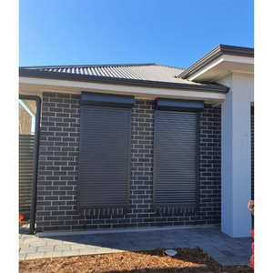 Porte à enroulement automatique électrique moderne en alliage d'<span class=keywords><strong>aluminium</strong></span> - Durable, écologique, facile à nettoyer pour la maison et le garage - Product Image 6