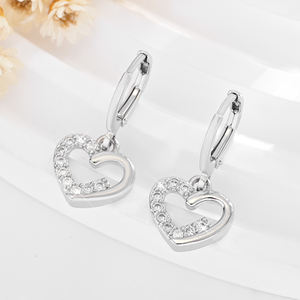 2025 haute qualité en gros pendentif mode 14k cuivre incrusté Zircon plaqué or tenue quotidienne en laiton boucles d'oreilles femmes bijoux - Product Image 2