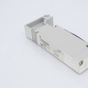 Nouveau Contrôleur de programmation PLC d'automatisation industrielle d'entrepôt <span class=keywords><strong>VVQ2000</strong></span> Original Prêt à l'emploi - Product Image 1