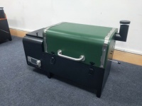 Barbecue à granulés portable avec contrôleur PID Wi-Fi, petit fumoir de table pour camping-car et cuisine de camping
