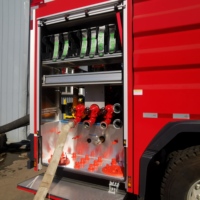 Nouveau camion-citerne diesel haute capacité 8x4, réservoir de 22000 L pour mousse et eau, camion de pompiers pour les opérations de sauvetage