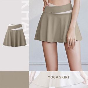 Jupe de tennis pour femmes, imprimée, séchage rapide, respirante, tissu extensible, design plissé, poches intérieures, sublimation personnalisée sur le devant - Product Image 3