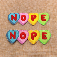 Patch brodé en forme de cœur personnalisé à appliquer au fer pour chapeaux et sacs, cadeau de la Saint-Valentin