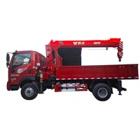 Camion-grue de construction pour le levage de matériaux de construction, la décoration de villas et les projets résidentiels haut de gamme