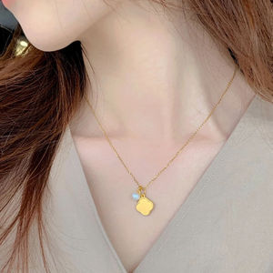 Begonia Flower Necklace Imitation 999 Gold Plated Brass With Pearl Clavicle Chain For Women Fashion Pendant Jewelry - Product Image 1