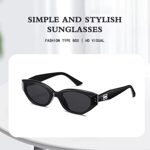 New Cat-eye U-shaped logo High-end Fashion Sun Glasses Stream Drive Uv400 Retro Small <b>Frame</b> Fashion Luxury Women Sunglasses - Product Image 5