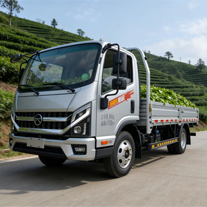 รถบรรทุกขนาดเล็ก KAMA M31 เครื่องยนต์เบนซิน 2.3 ลิตร ยูโร 4  รับน้ำหนักบรรทุก 3 ตัน แบบกึ่งแค็บ สำหรับการขนส่งในเมืองและการส่งสินค้าระหว่างเมือง - Product Image 1