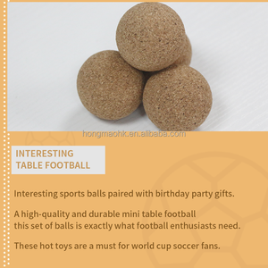 HONGMAO Mini baby-foot en bois marron clair HM-FB-004 Logo personnalisable pour une utilisation à domicile comprend de petites boules de remplacement - Product Image 6