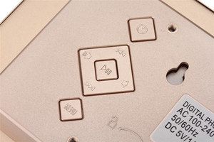 Heißer Fabrik Direkt Super Dünnste 7 inch Metall <span class=keywords><strong>Motion</strong></span> Sensor Digitale Foto Rahmen mit 1024*600 Auflösung Kalender Uhr - Product Image 6
