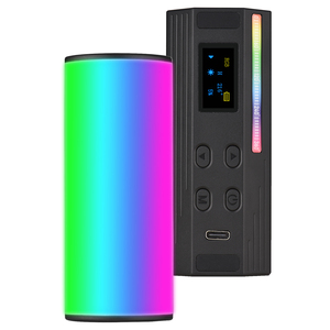 Andoer ไฟวิดีโอ LED ขนาดเล็ก W100RGB หรี่แสงได้2500K-9000K 20เอฟเฟกต์ไฟเติม RGB แบบชาร์จไฟได้ - Product Image 1