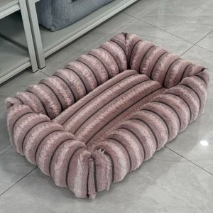 ที่นอนสัตว์เลี้ยงขนฟูรูปทรงสี่เหลี่ยมผืนผ้า นุ่มสบายสำหรับแมวและสุนัข - Product Image 4