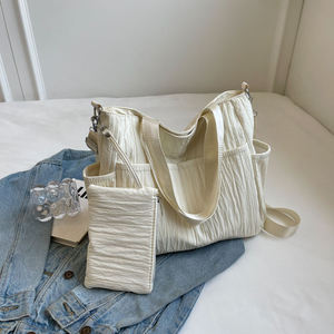 Customized high-quality reusable shopping <b>bag</b> with <b>large</b> capacity, luxurious travel style, and durability - Product Image 1
