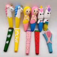 Nouveau design 2020 : Ensemble de stylos anti-stress licorne mignons en PU/PVC pour enfants de 5 à 7 ans, idéal pour le jeu et la relaxation.