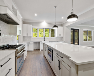 ตู้เก็บของไม้จริงแบบโมดูลาร์คุณภาพสูง ตู้ครัวระดับไฮเอนด์ แผ่นปิดผนังกันเปื้อน ตู้เก็บของในบ้าน ผลิตจากแผ่นเมลามีนที่ทนทาน - Product Image 1