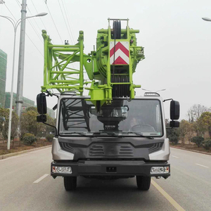 Mini-<span class=keywords><strong>grue</strong></span> sur camion 12 tonnes, <span class=keywords><strong>grue</strong></span> hydraulique QY12D451 <span class=keywords><strong>avec</strong></span> flèche de 6 m, prix usine - Product Image 3