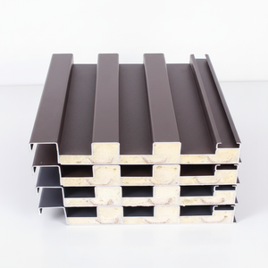 Panneau sandwich en aluminium et PU, panneau d'<span class=keywords><strong>isolation</strong></span> extérieur écologique pour bâtiments industriels, pour chambre froide et maison préfabriquée - Product Image 1