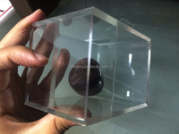 Boîte de ballon de football 5 côtés transparente personnalisée boîte de cube de présentation simple sport à couvercle coulissant pour ballon de football boîte d'emballage de balle de golf