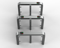 Torniquete de Barrera Oscilante de Acero Inoxidable con Función Anti-Colisión, Diseño Moderno para Entrada de Oficina, Protección IP68, Bidireccional