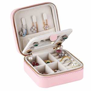 Joyero de cuero PU para anillo de brazalete de viaje con cremallera dorada Nuevo - Product Image 2