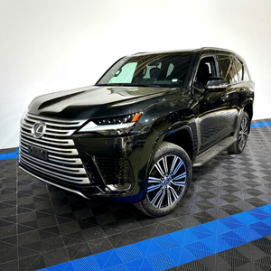 LEXUS LX600 SUV Diesel Transmission Automatique Phares LED Intérieur Sombre Sièges en Cuir Volant à Gauche 6 Places - Product Image 1