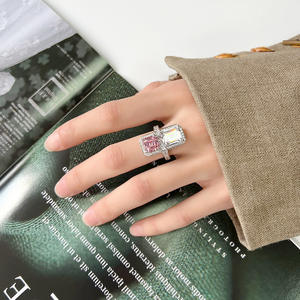 Style coréen personnalisé glace Pollen carré Zircon anneau <span class=keywords><strong>Rock</strong></span> Sugar carré lumière bijoux de luxe - Product Image 2