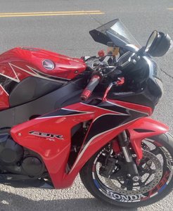 Motocicleta de Segunda Mano Cbr1000 R1 CBR600 R6 MTO7 <span class=keywords><strong>MTO9</strong></span> GSX1000R F1200GS ZXMOTO Viene con una Funda de Goma para Manillar de Regalo - Product Image 1