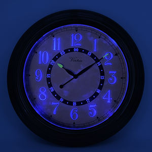 Relógio de parede iluminado de metal de 18 polegadas, grande, para decoração de jardim, com termômetro e umidade, à prova d'água - Product Image 3