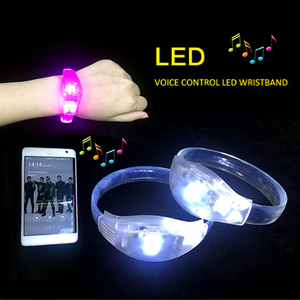 สายรัดข้อมือพลาสติก LED สีสันสดใสพร้อมระบบควบคุมด้วยเสียงสำหรับเทศกาลปีใหม่งานแต่งงานไนท์คลับ - Product Image 3