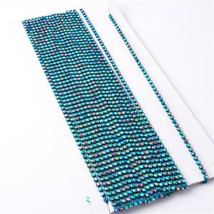 Bande de garniture en tissu avec strass en émeraude plastique, best-sellers au Guatemala - Product Image 3