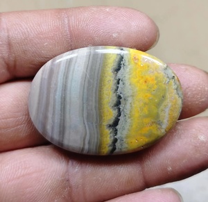 Pierre précieuse naturelle en jaspe jaune, cabochon ovale, pierre taillée pour la fabrication de bijoux anciens - Product Image 2