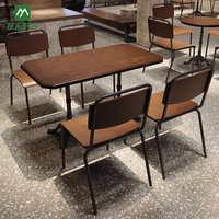 Chaises de salle à manger en métal de style industriel rétro, écologiques et durables, ensemble table et chaises de bistrot