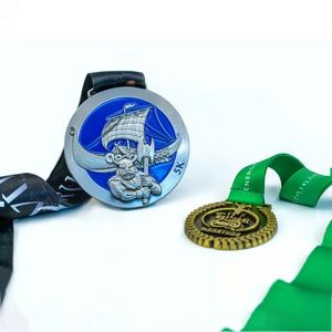 Medallas deportivas de aleación de zinc personalizadas de alta calidad con cintas, medallas de premio personalizadas para carreras de maratón - Product Image 1