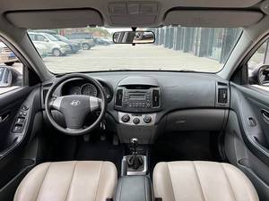 Yuedong Sedán Usado de Alta Calidad, 1.6L Automático, Edición Confort, Emisión Euro III, Volante a la Izquierda, 5 Asientos - Product Image 3