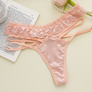 Tangas de encaje para mujer al por mayor con tiras cruzadas y lazo decorativo, ropa interior sexy de cintura baja, lencería elegante para damas - Product Image 1