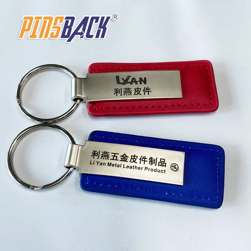 Porte-clés en cuir avec logo personnalisé, cadeau d'anniversaire personnalisé, porte-clés en cuir PU avec lettres noires en métal pour sac