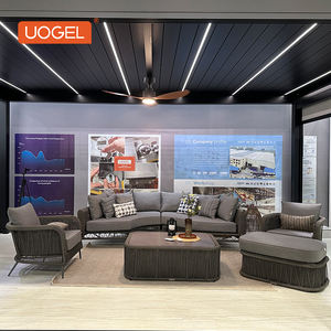 Pérgola Exterior de Aluminio Personalizable UOGEL C7 de 4x6 Metros |   Techo de Celosía con Opción de Cortina Enrollable |   Recubrimiento en Polvo Ecológico - Product Image 2