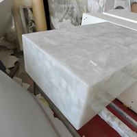 Table basse moderne en bloc de quartz blanc cristallin |   Meubles de salon en pierre naturelle polie |   Utilisation du hall d'hôtel Villa