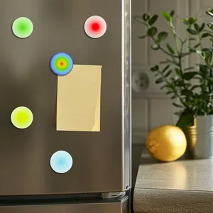 オフィスホワイトボード用のプロモーションカスタマイズされたカラフルな冷蔵庫用マグネットアクリルKpop写真磁気