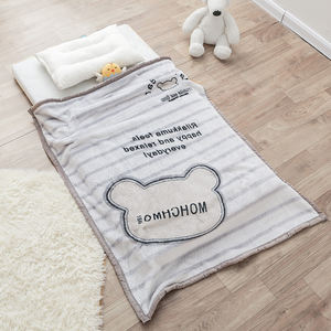 Couverture pour enfants et bébés en tricot doux et confortable à imprimé animal, toute saison - Douce, chaude, antibactérienne, 100% polyester, <span class=keywords><strong>confort</strong></span> hivernal - Product Image 1