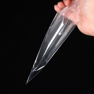 Sacs à fermeture éclair triangulaires transparents en PE personnalisés de plusieurs tailles avec gaufrage pour produits de boulangerie, recyclables - Product Image 2