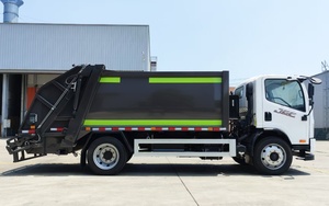 Jiefang J6F balayeuse camion à ordures transmission manuelle carburant diesel Euro 4 capable de transporter deux poubelles nationales 240L-Nouveau - Product Image 4