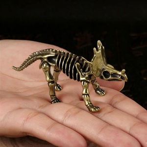 Adorno de Cobre Fundido de Dinosaurio Dragón con Paraguas, Estilo Película Jurásica, Mascota de Té Antigua - Product Image 1