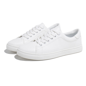 Baskets blanches légères et plates pour couple, style européen, chaussures de sport décontractées pour hommes et femmes, usage quotidien - Product Image 1