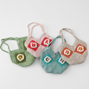 Borsa da Polso in Lana Lavorata a Mano, Borsa a Forma di Cuore con Faccina Sorridente, Borsa Intrecciata per <span class=keywords><strong>Donna</strong></span> Matura, Regalo per la Festa della Mamma - Product Image 4