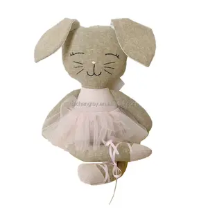 Poupée ballerine en peluche faite à la main en lin personnalisé poupée ballerine lapin poupée de chiffon personnalisé mode unisexe jouets en peluche 1:10 autre poupée